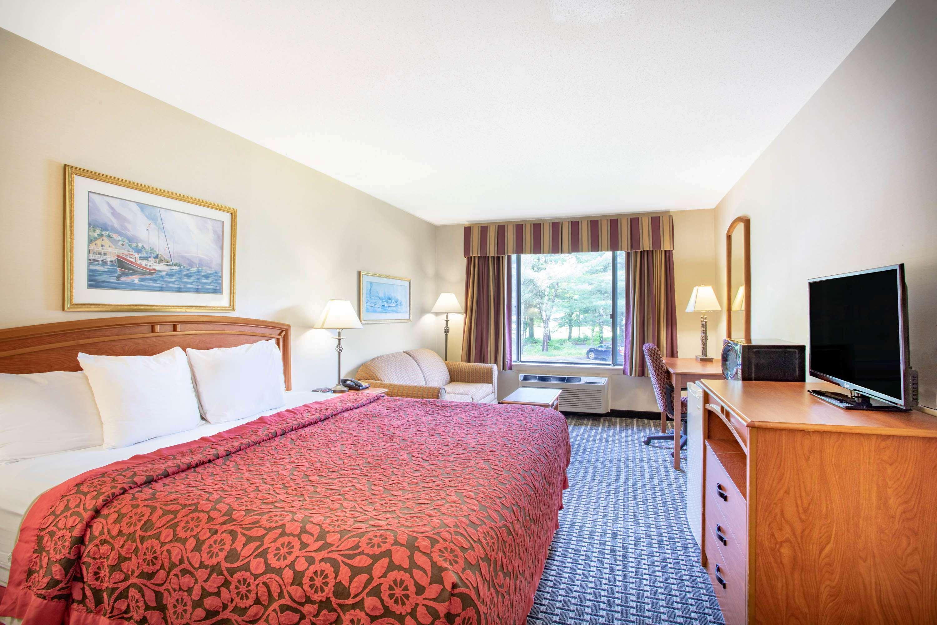 Spark By Hilton Mystic Groton Exterior photo