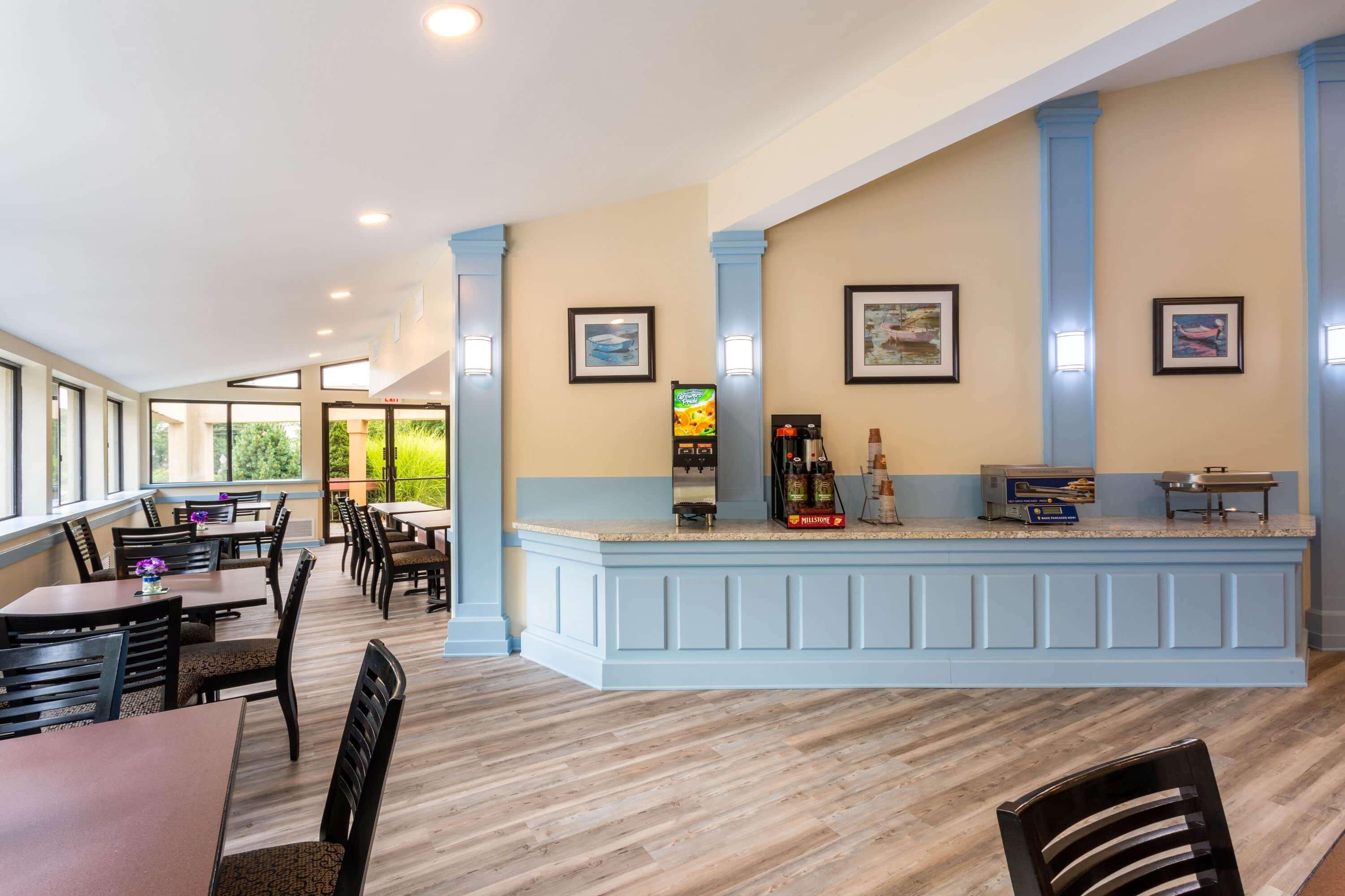 Spark By Hilton Mystic Groton Exterior photo
