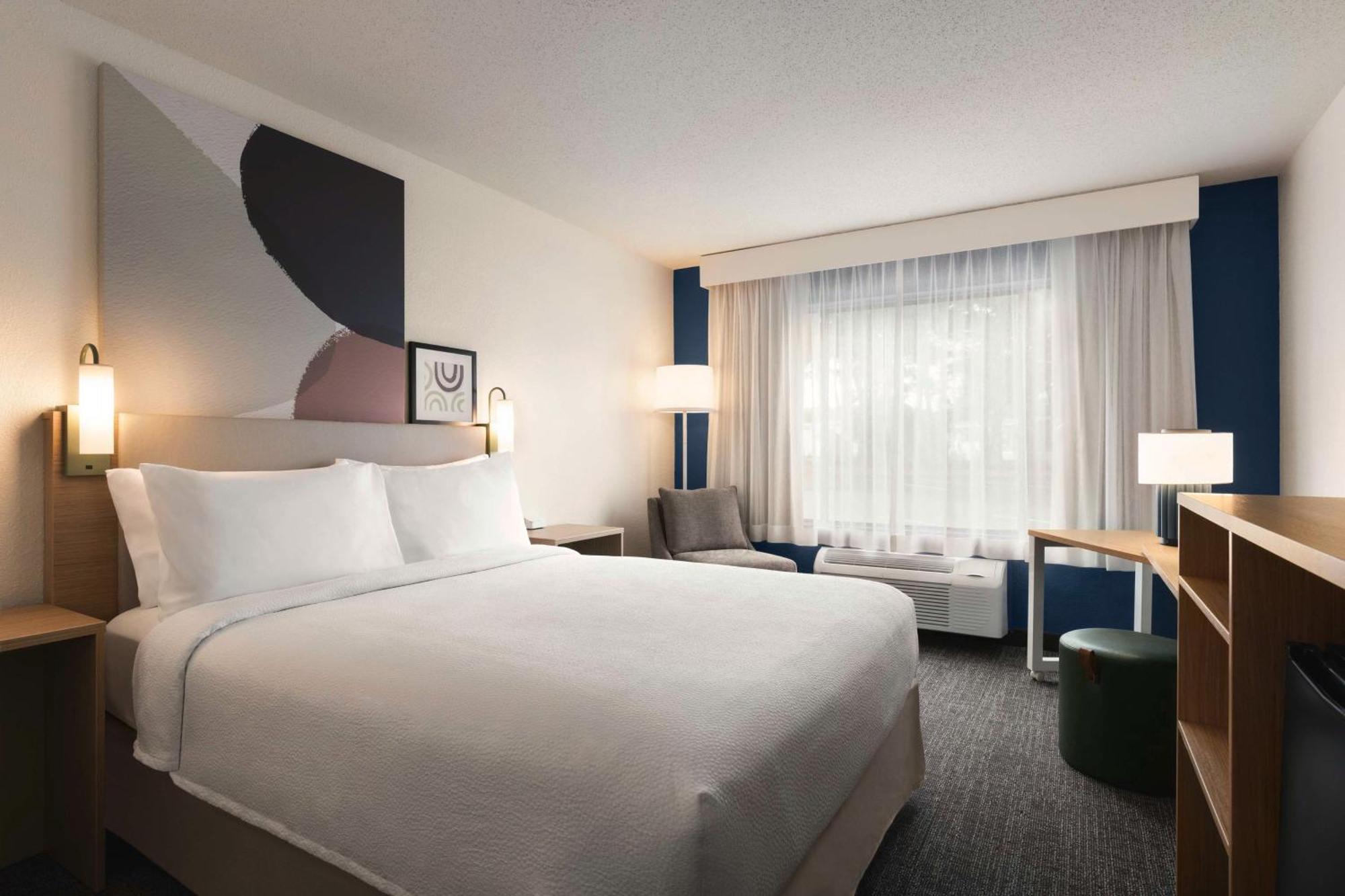 Spark By Hilton Mystic Groton Exterior photo